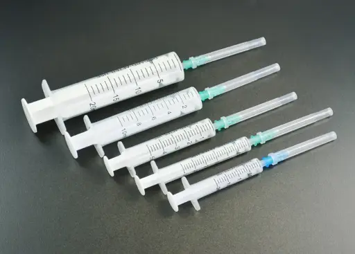 Sterile Plastic Disposable 2-part Syringes/100 pcs